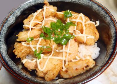 鶏胸肉のネギマヨ丼