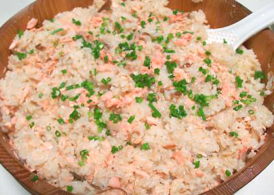 鮭の炊き込みご飯