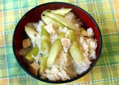 笹竹と鶏の炊き込みご飯