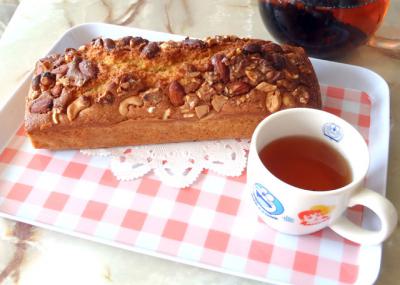 ラムとメープルのナッツケーキ