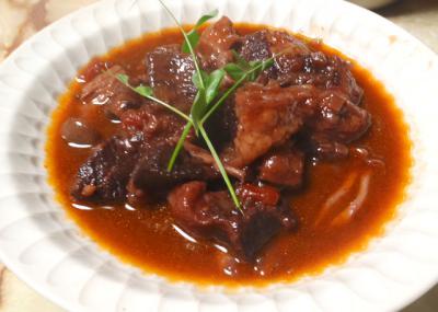 ビーフの赤ワイン煮