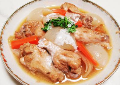 手羽元の赤ワイン煮