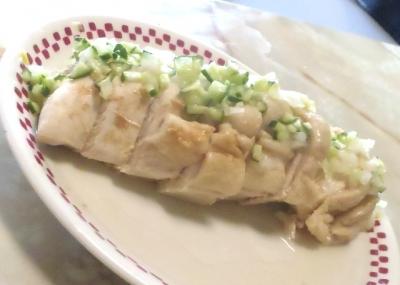 ゆで鶏の野菜ソース