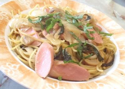 魚肉ソーセージとしそのパスタ
