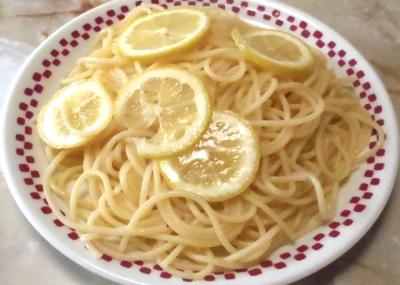 レモンバターパスタ