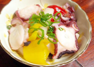 タコの彩りマリネ