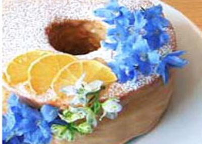 紅茶とお花のシフォンケーキ