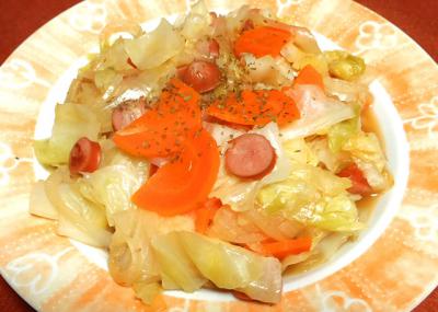 キャベツと人参の蒸し煮