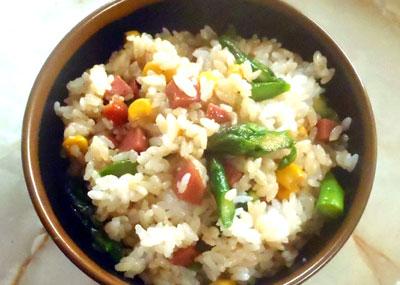 アスパラの三色混ぜご飯