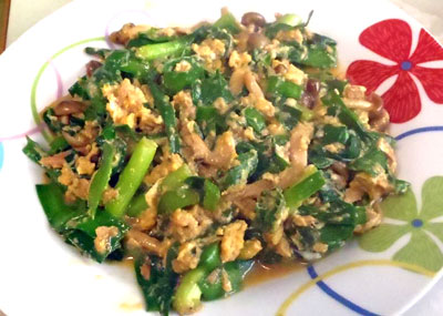 にらとツナの卵とじ