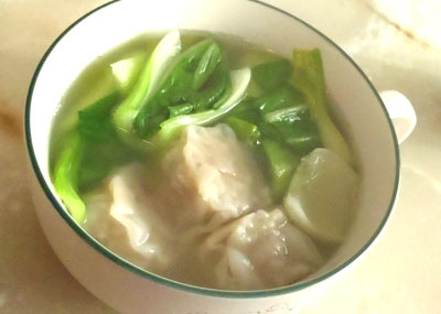 青梗菜としゅうまいの中華スープ