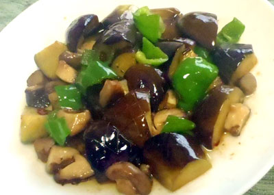 なすと椎茸のピリ辛炒め