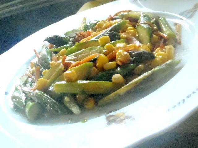 アスパラと野菜のポン酢炒め
