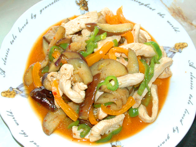 なすと鶏胸のチリソース炒め