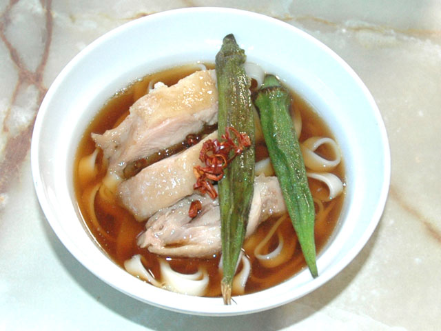 オクラと鶏肉のうどん