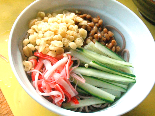 冷やし納豆ぶっかけ蕎麦