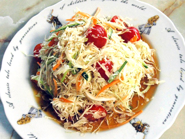 キャベツの冷やし中華風サラダ