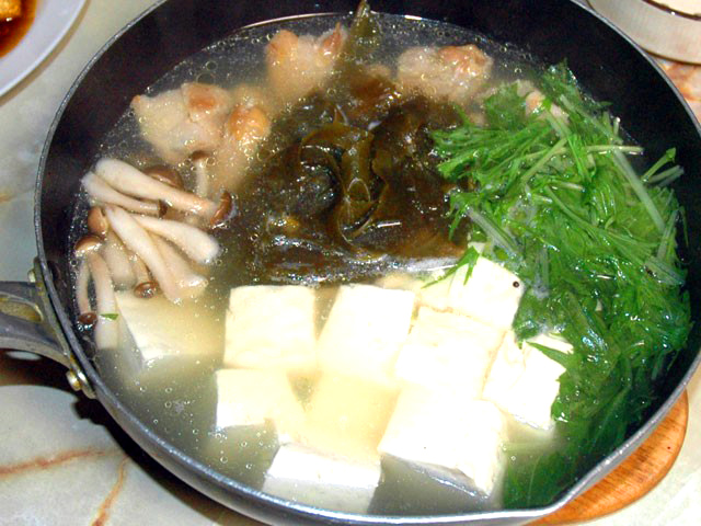 フライパンで湯豆腐