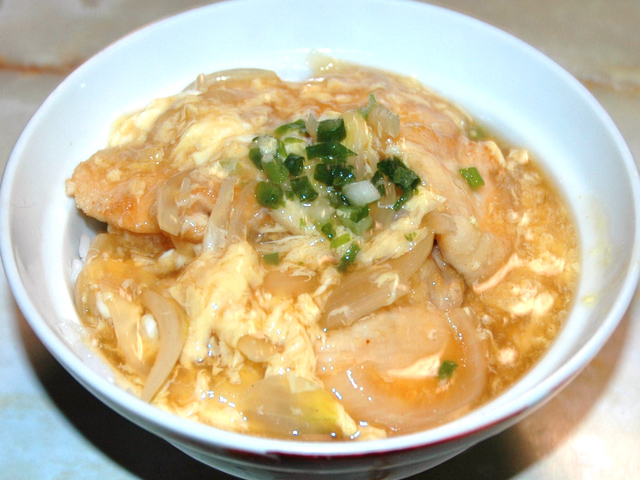 親子丼もあんかけアレンジ！たっぷりあんかけ親子丼♪