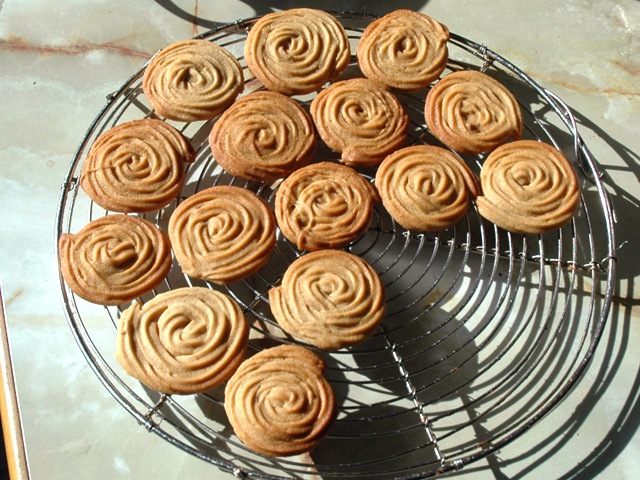 ホワイトデーに！コーヒー味の絞り出しクッキー♪