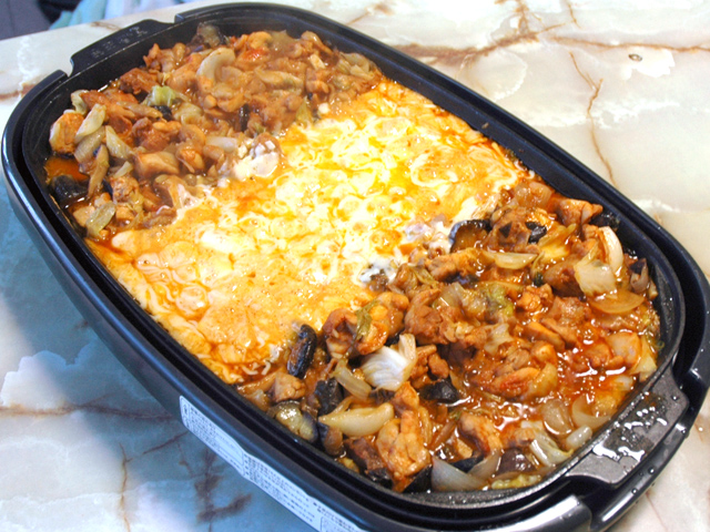 ホットプレートで！ピリ辛のチキンタッカルビ！