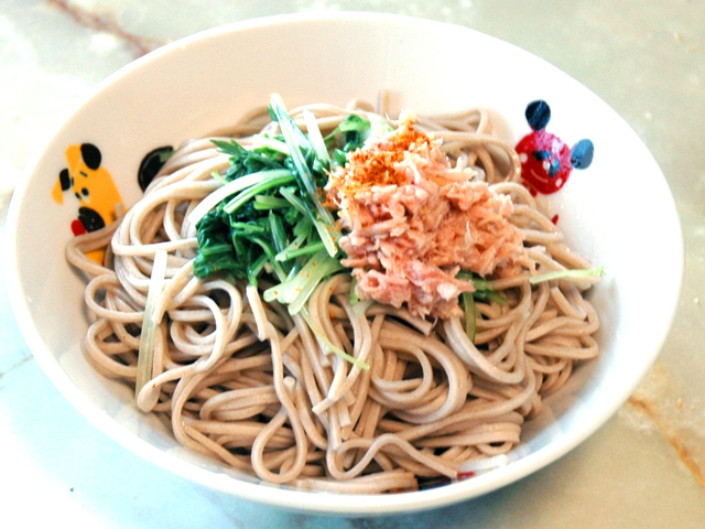 ひんやり冷たく！ツナと水菜のさっぱりぶっかけ蕎麦♪