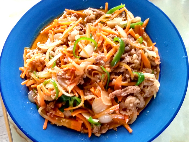 プルコギ風♪牛肉と野菜の辛味噌炒め！