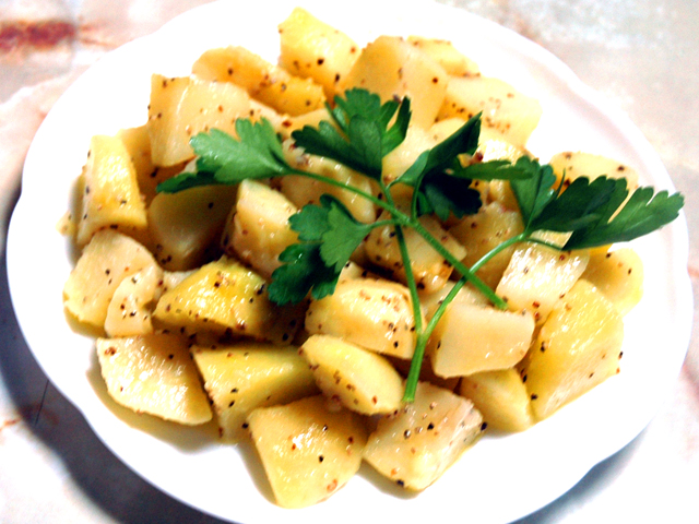 レンチンでOK！混ぜるだけのポテトオイルまぶし♪