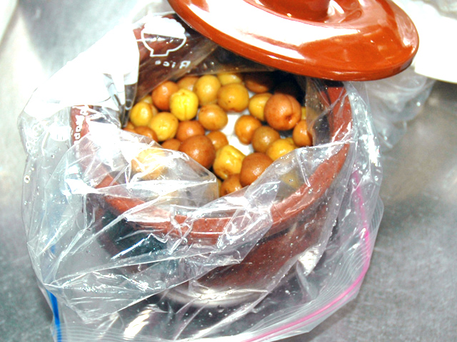 簡単な梅漬けでご飯のお供に！小梅のカリカリ漬け♪