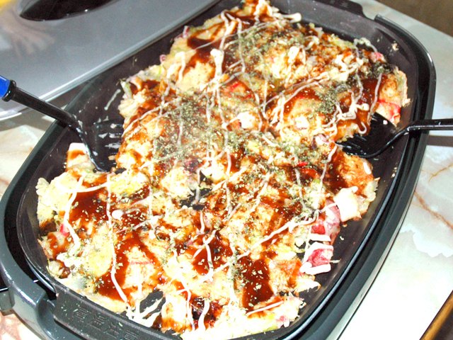 一気に作る！ホットプレートでパーティお好み焼き♪