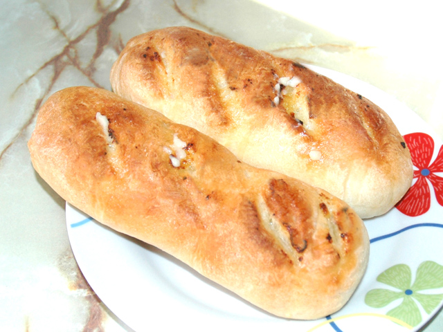 シロカのHBで！ガーリックオイルのフランスパン♪