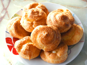 失敗なし！基本の全卵カスタードのシュークリーム♪