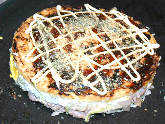 ケーキだけじゃない！セルクル使用！ビッグな大阪焼き