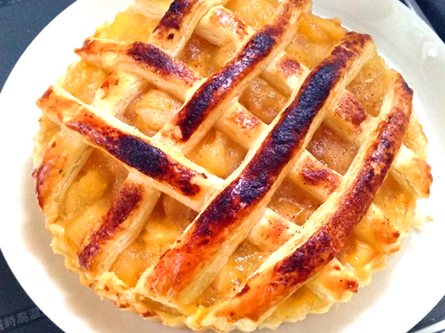 パイ生地から作るアップルパイ