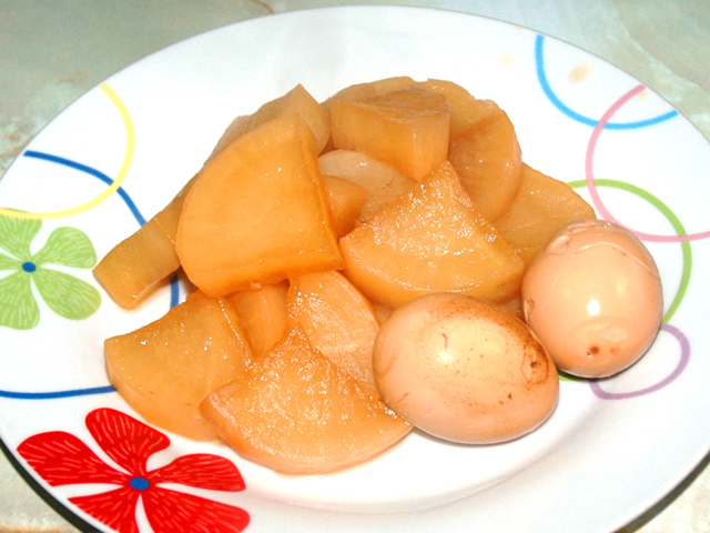 大根の大量消費に！圧力鍋で作る卵と大根の照り煮♪