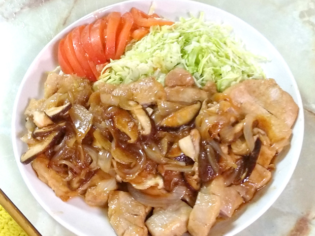 豚ロース切り身を使って！ポークチャップジンジャー♪