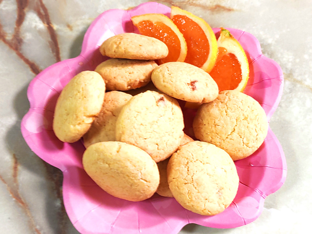 バターも卵もなし！オレンジたっぷりオイルクッキー♪