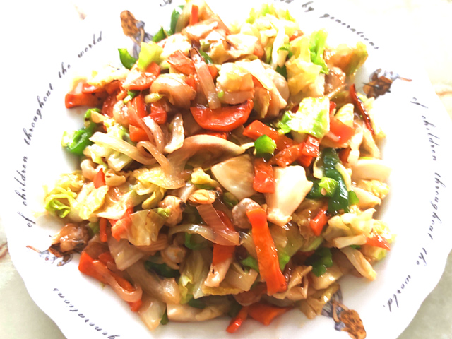 冷凍シーフードミックスで！キャベツと五宝菜♪