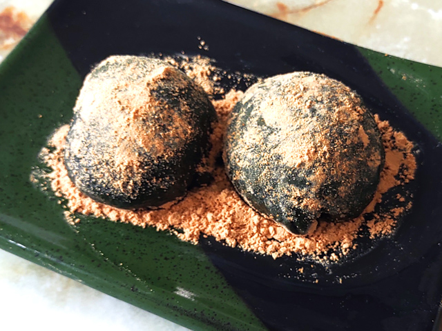 シロカのホームベーカリーで簡単！蓬大福のきなこがけ