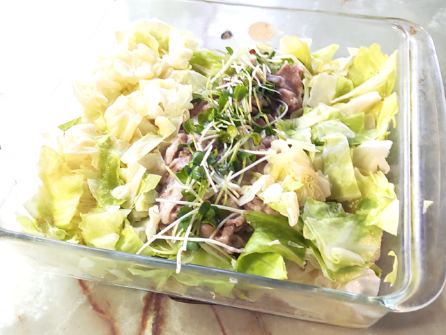レンジで完結！キャベツと豚こまの塩だれ・レンジ蒸し