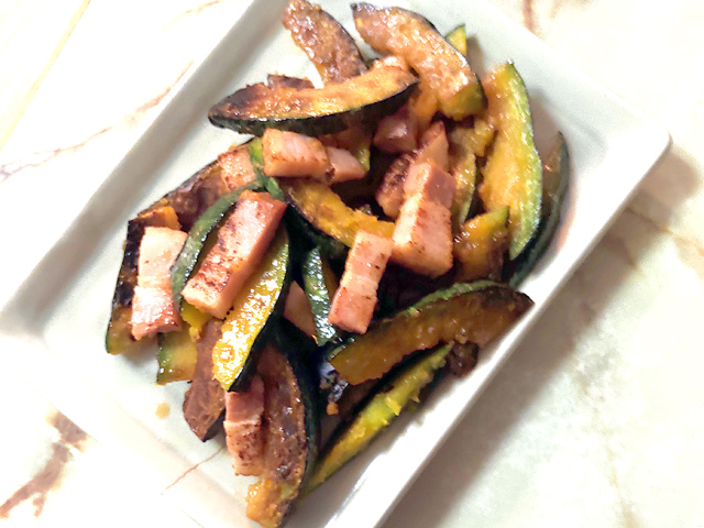 ハロウィンに！南瓜のガーリックドレッシング和え♪