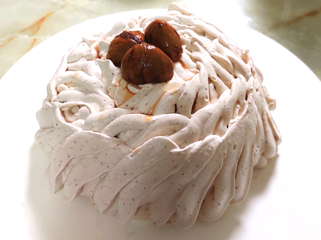 栗の渋皮煮で！マロンのドームムースケーキ♪