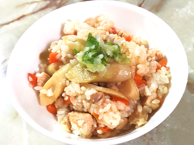 笹竹の水煮で！失敗しないタケノコの混ぜご飯♪