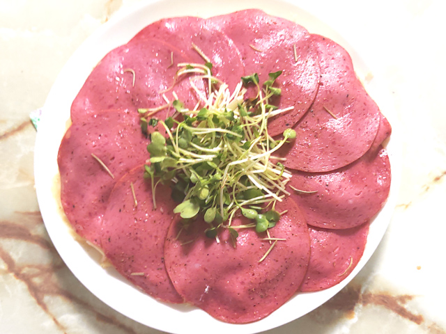 簡単！ポテトマッシュのボロニアソーセージ乗せ♪