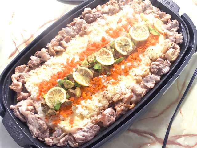 ホットプレートで！豚こまでペッパーランチ風♪