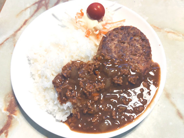 ドン〇ー風？ルーを使うカリ―バーグディッシュ♪