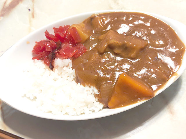 圧力鍋で煮込む！豚パイカのポークカレー♪