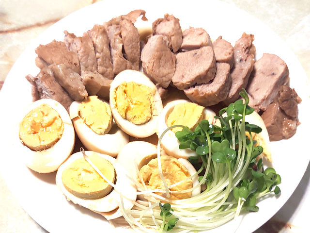 豚ももブロックで！シンプルな煮豚はさっぱり系？