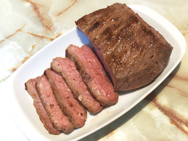 100均のスパイスで！フライパンでローストビーフ♪