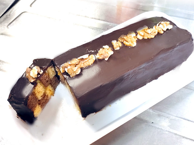 ベイクオフアレンジ！チョコのバッテンバーグケーキ♪